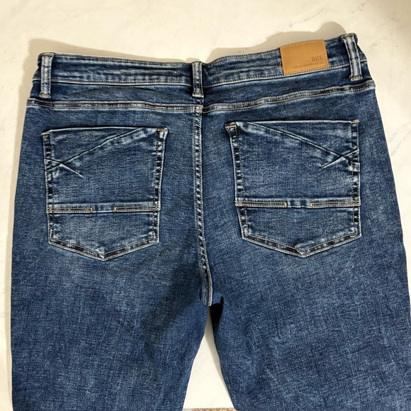 BKE Payton Size 32 Universal Fit Mid Rise Ankle Tall Jeans Medium Wash Western - Picture 4 of 7
